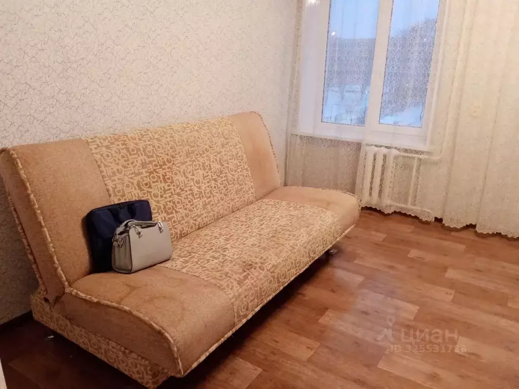 1-к кв. Белгородская область, Старый Оскол Интернациональный мкр, 29 ... - Фото 1