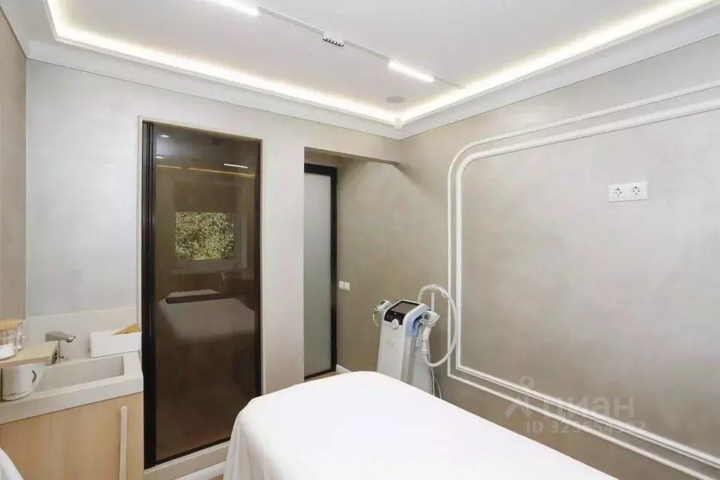 Помещение свободного назначения в Иркутская область, Иркутск ул. ... - Фото 1