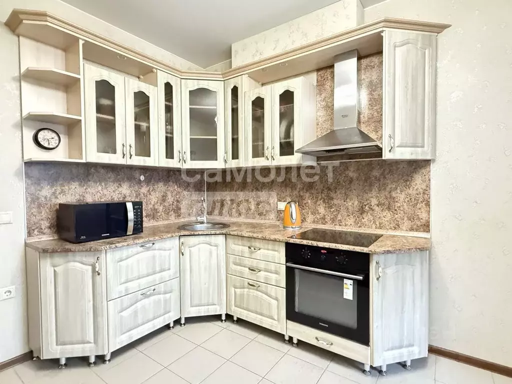 1-к кв. Челябинская область, Челябинск ул. Братьев Кашириных, 156 ... - Фото 2