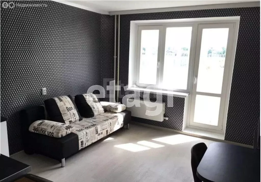 Квартира-студия: Тюмень, улица Павла Шарова, 9 (28.8 м) - Фото 2