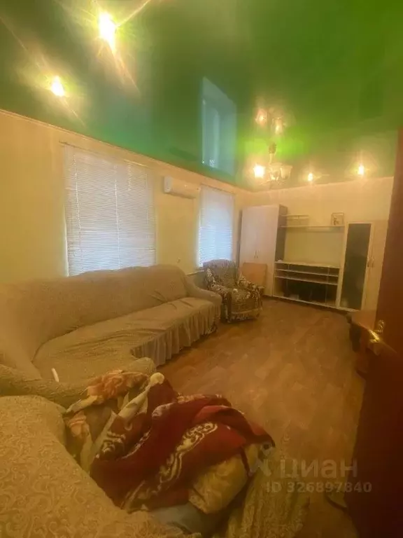 Дом в Ростовская область, Белокалитвинский район, Нижнепоповское ... - Фото 1