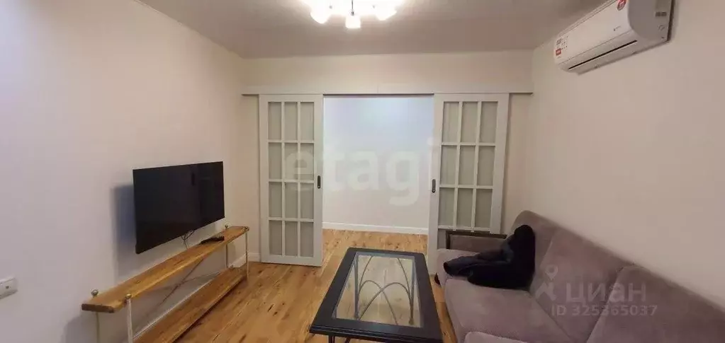 3-к кв. Башкортостан, Уфа ул. Белякова, 32 (56.5 м) - Фото 2