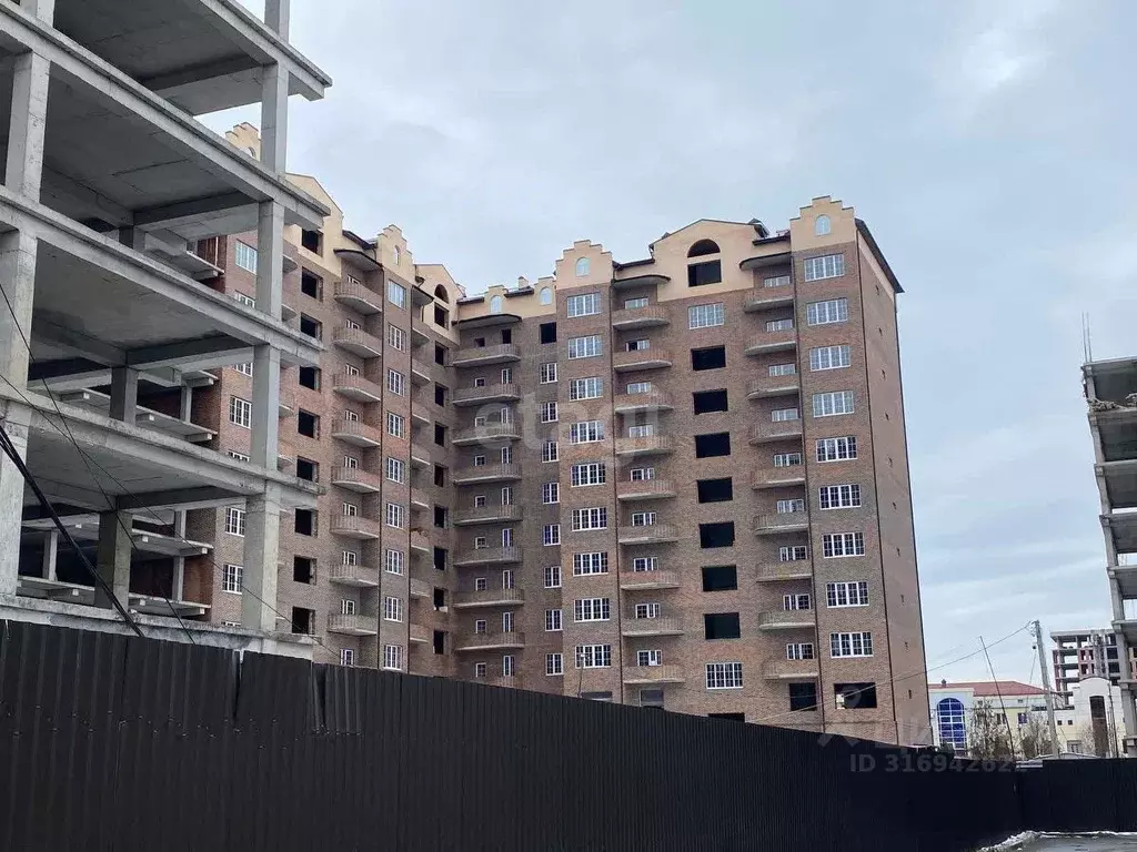 3-к кв. Ингушетия, Магас ул. Багаудина Зязикова (129.0 м) - Фото 0