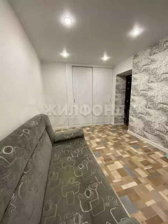 Комната 13 м в 1-к., 9/9 эт. - Фото 0
