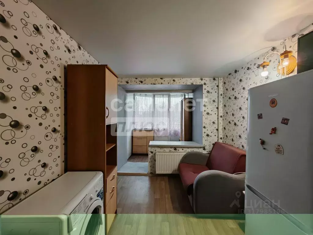 Комната Омская область, Омск Звездная ул., 2 (13.0 м) - Фото 0
