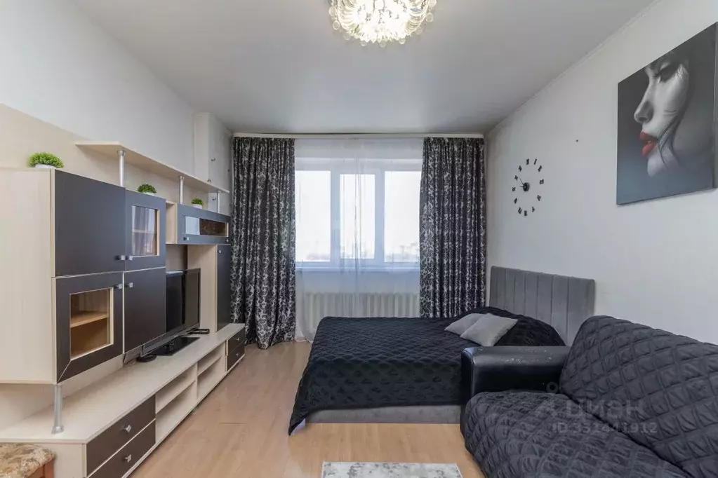 1-к кв. Тюменская область, Тюмень Харьковская ул., 27 (37.2 м) - Фото 1