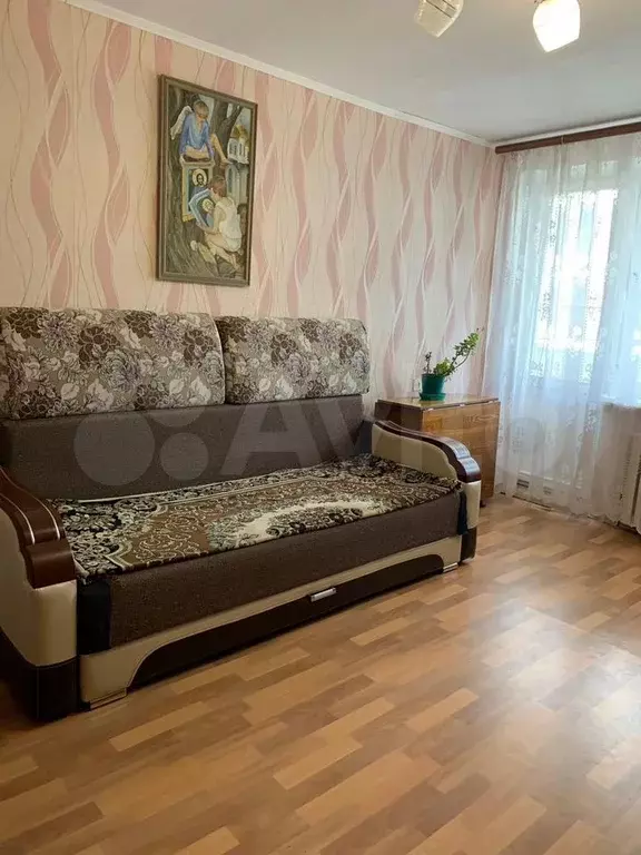 1-к. квартира, 32 м, 6/9 эт. - Фото 0