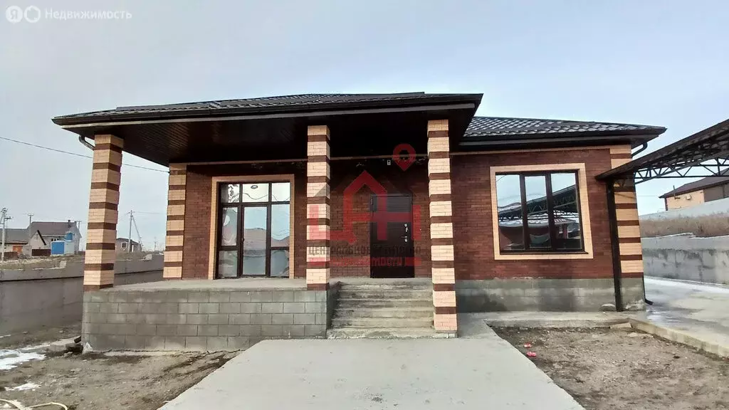 Дом в станица Ессентукская, Весёлая улица (178.7 м) - Фото 1