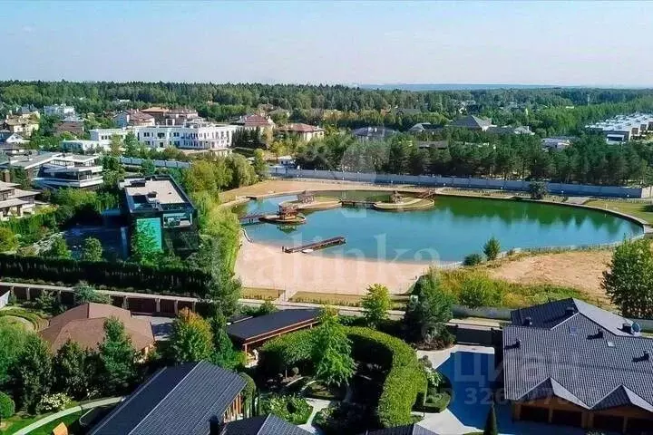 Участок в Московская область, Красногорск городской округ, д. ... - Фото 2