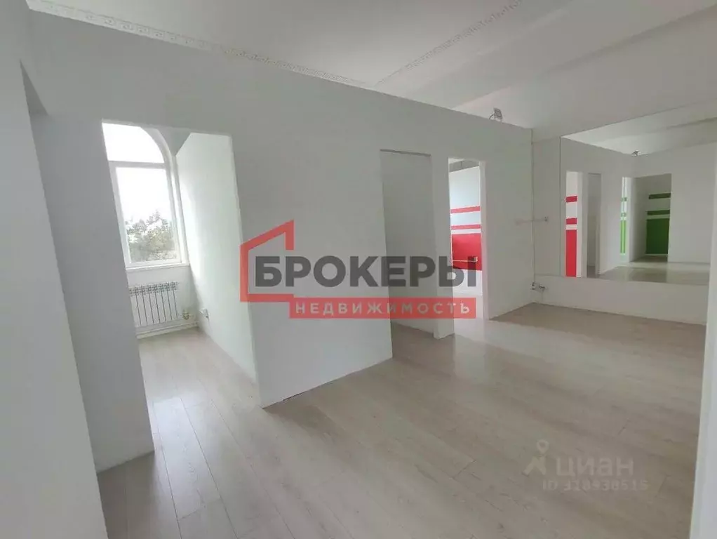 Помещение свободного назначения в Севастополь ул. Правды, 2 (50 м) - Фото 0