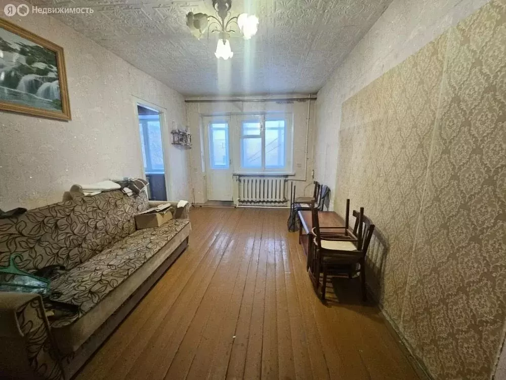 3-комнатная квартира: Волжск, Коммунистическая улица, 3 (54 м) - Фото 2