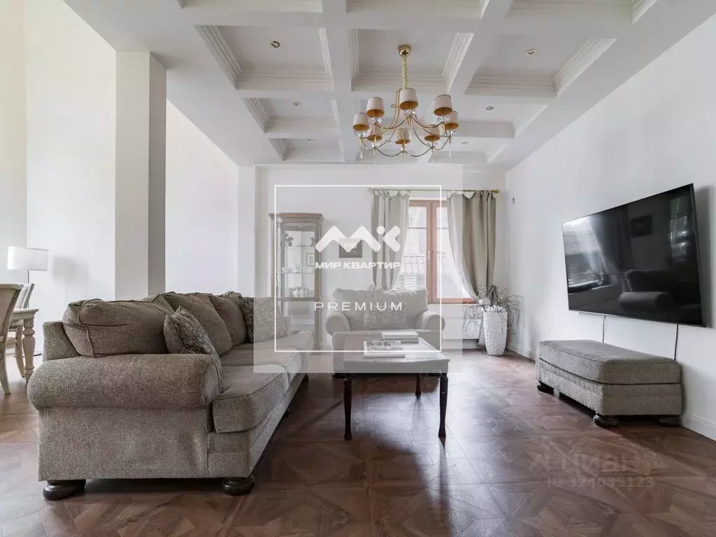 Дом в Ленинградская область, Всеволожск проезд Булгакова, 1 (409 м) - Фото 1