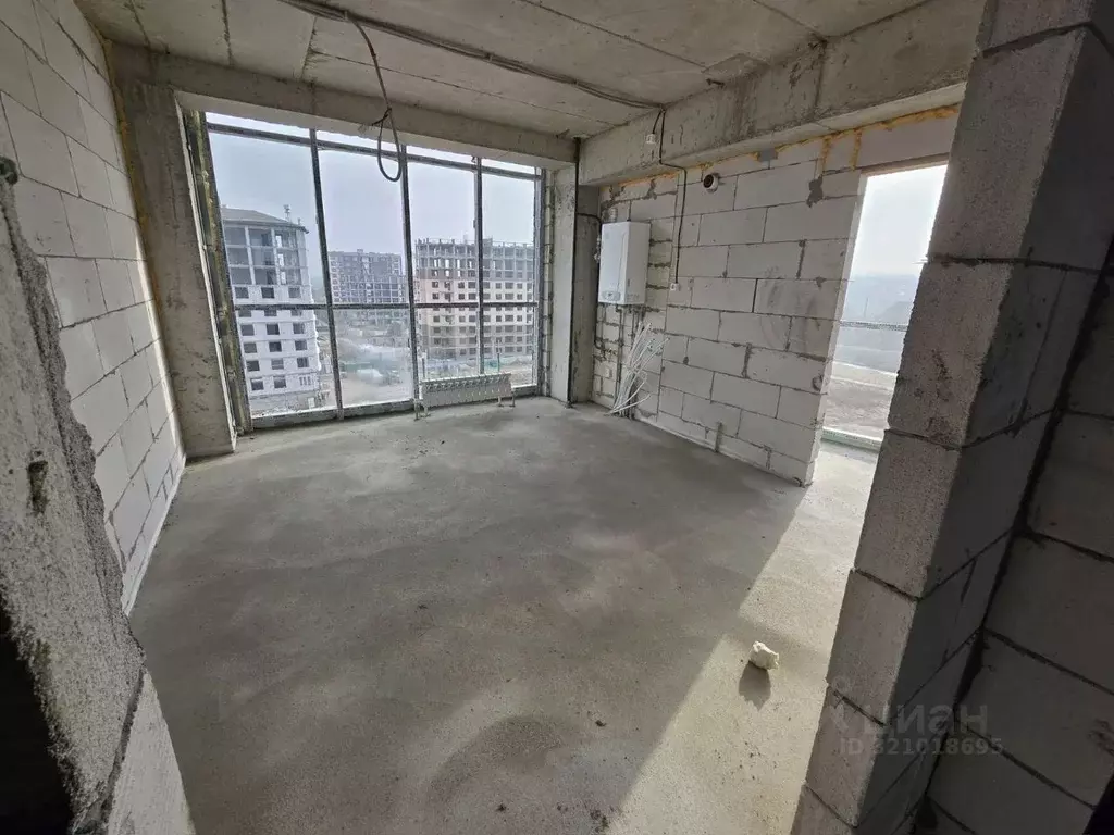 3-к кв. Ставропольский край, Ессентуки ул. Шмидта, 80/2с (81.4 м) - Фото 0