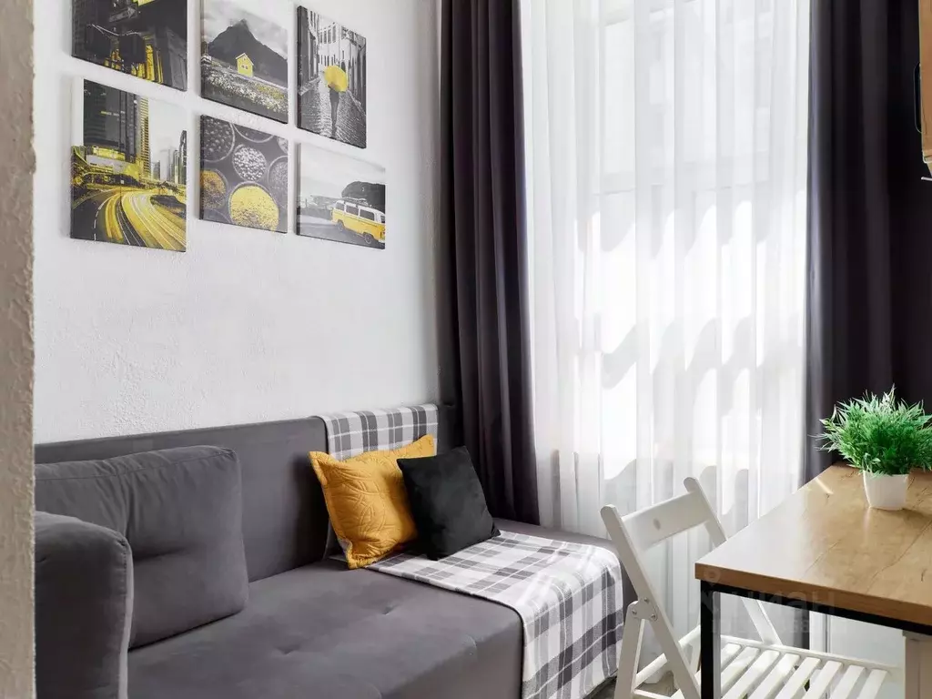 1-к кв. Татарстан, Казань ул. Гаяза Исхаки, 15 (14.0 м) - Фото 0