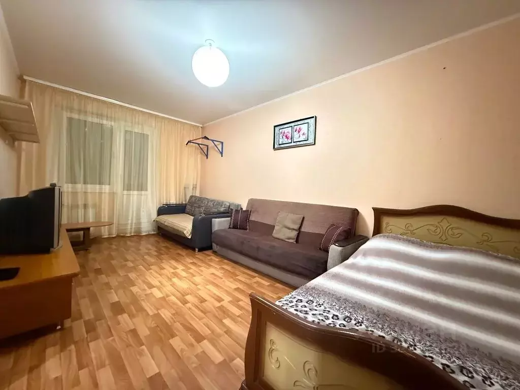 1-к кв. Курская область, Курск просп. Вячеслава Клыкова, 53 (38.0 м) - Фото 1