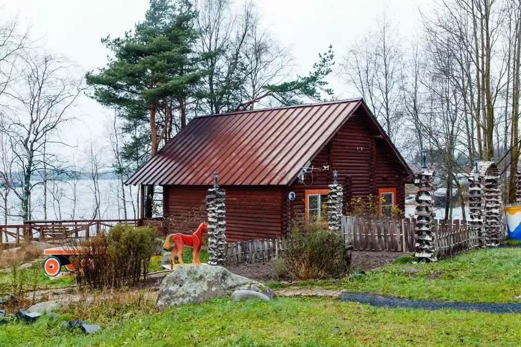 Дом в Карелия, Питкяранта ул. Ленина, 151 (80 м) - Фото 0