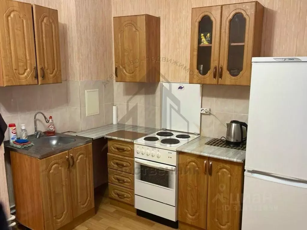 1-к кв. Белгородская область, Старый Оскол Дубрава мкр, 1 кв-л, 20 ... - Фото 0