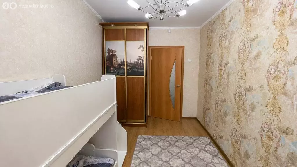 2-комнатная квартира: Тюмень, улица Республики, 164 (43.9 м) - Фото 1