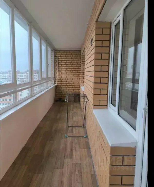 2-к кв. Белгородская область, Старый Оскол Степной мкр, 27 (75.0 м) - Фото 2