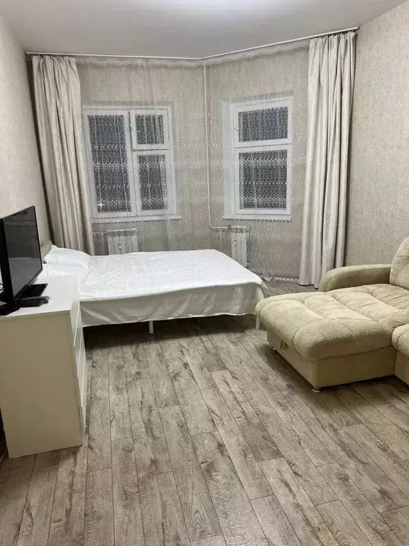 1-к кв. Ханты-Мансийский АО, Нижневартовск Интернациональная ул., 1к2 ... - Фото 0