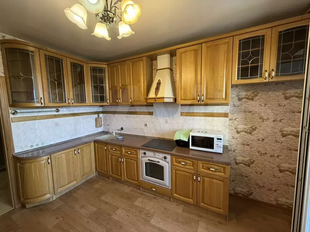 2-к. квартира, 60 м, 7/14 эт. - Фото 1