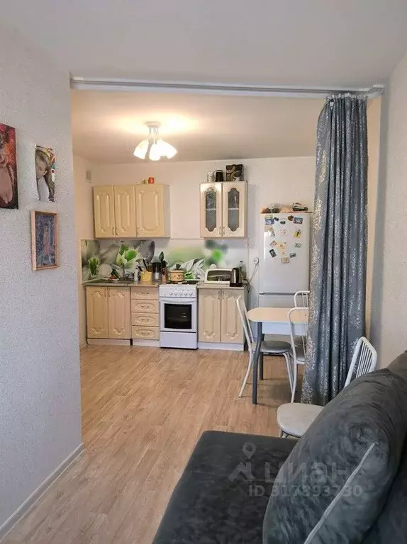 2-к кв. Омская область, Омск ул. Виталия Суровикина, 2 (49.7 м) - Фото 0