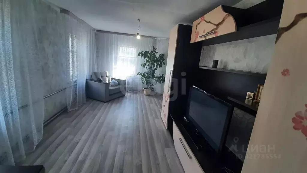 Дом в Саратовская область, Балашов ул. Молодой Гвардии, 15 (43 м) - Фото 1