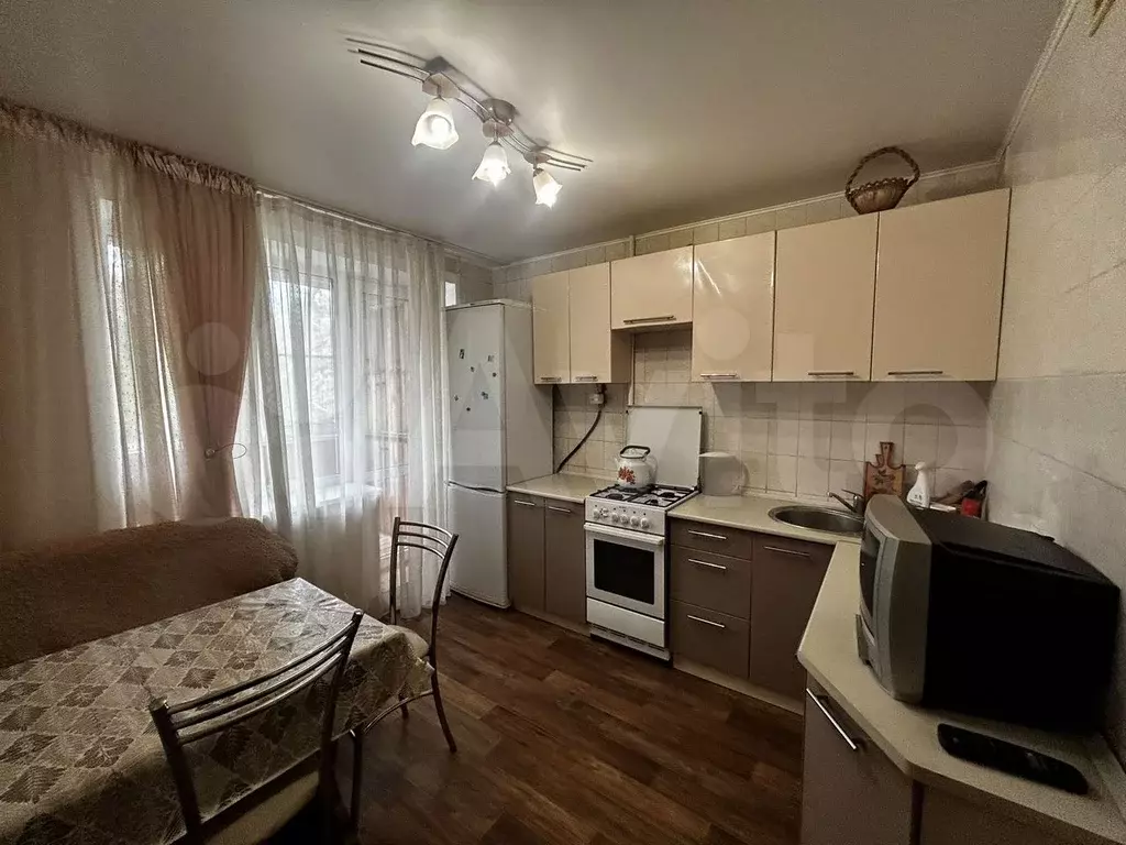 2-к. квартира, 48 м, 3/6 эт. - Фото 0