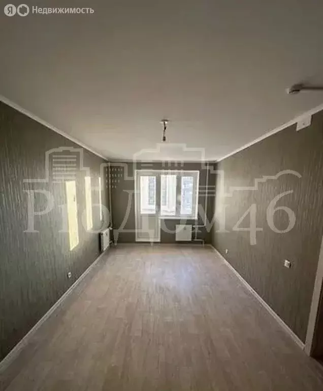 1-комнатная квартира: Курск, улица Вадима Кирпиченко, 4 (38 м) - Фото 1