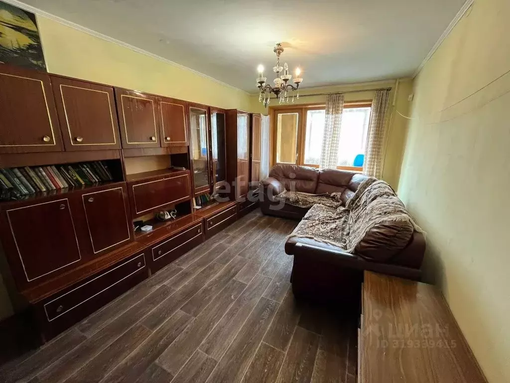 3-к кв. Кемеровская область, Кемерово просп. Ленина, 90 (61.0 м) - Фото 0