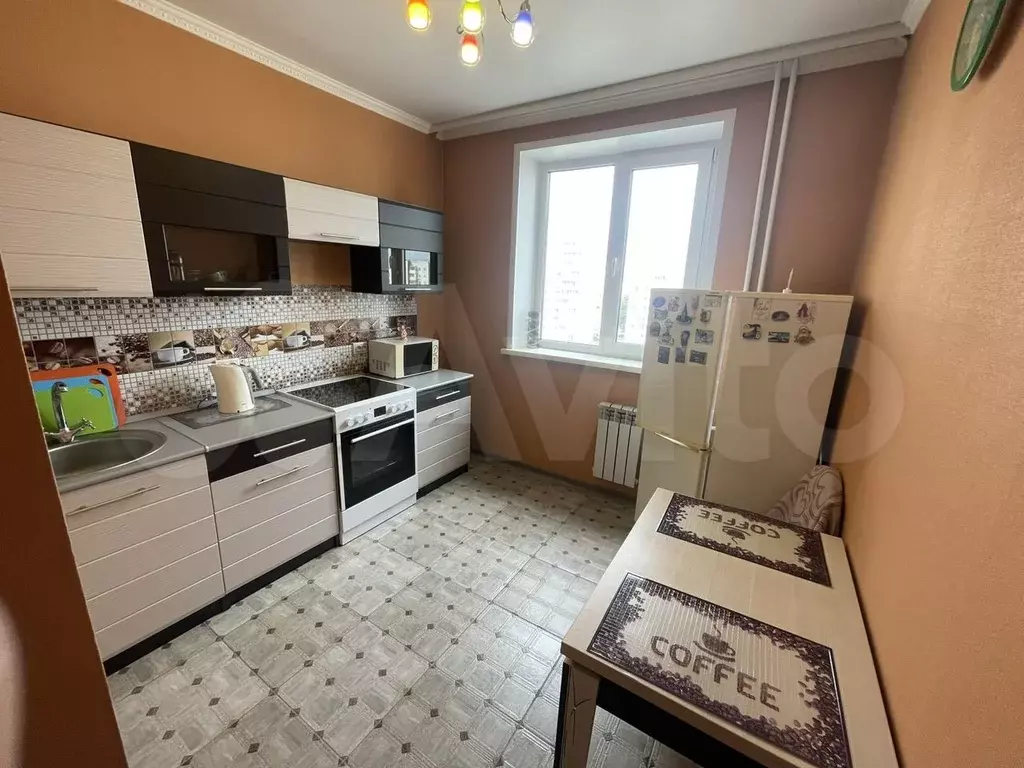 1-к. квартира, 40м, 8/9эт. - Фото 0