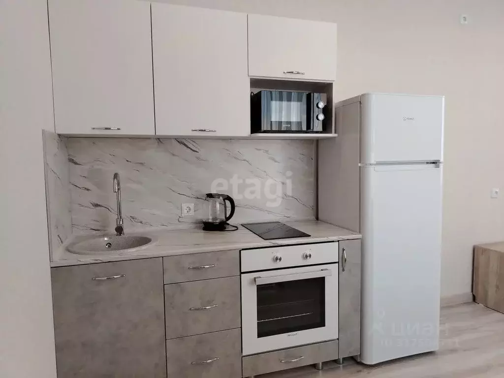 Студия Свердловская область, Екатеринбург ул. Фрунзе, 31 (30.0 м) - Фото 1