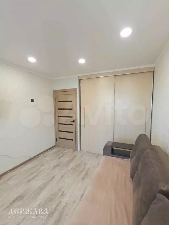 2-к. квартира, 44 м, 5/5 эт. - Фото 0