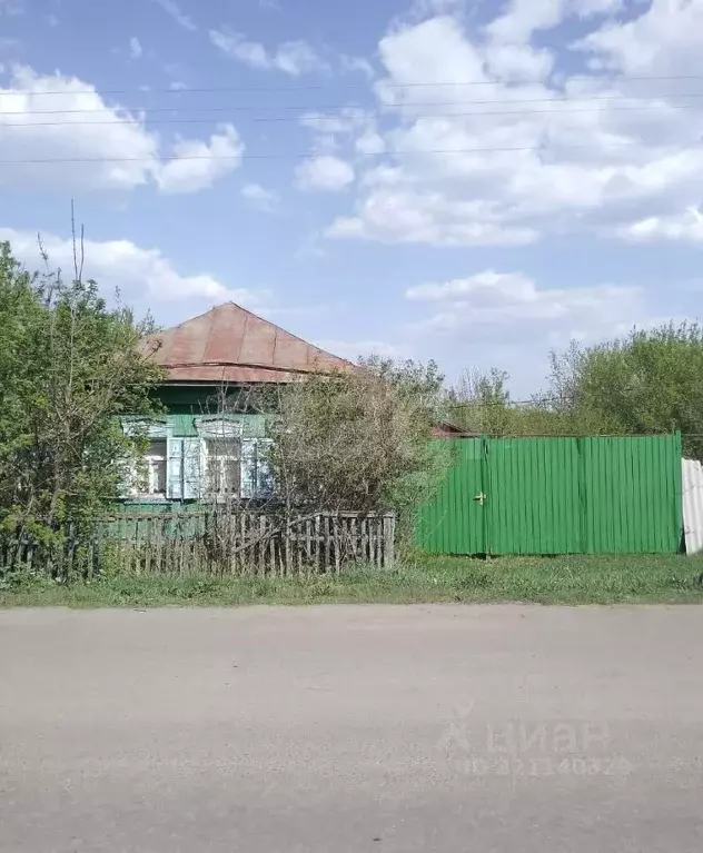 Дом в Саратовская область, Романовка рп ул. Ленина, 183 (54 м) - Фото 1