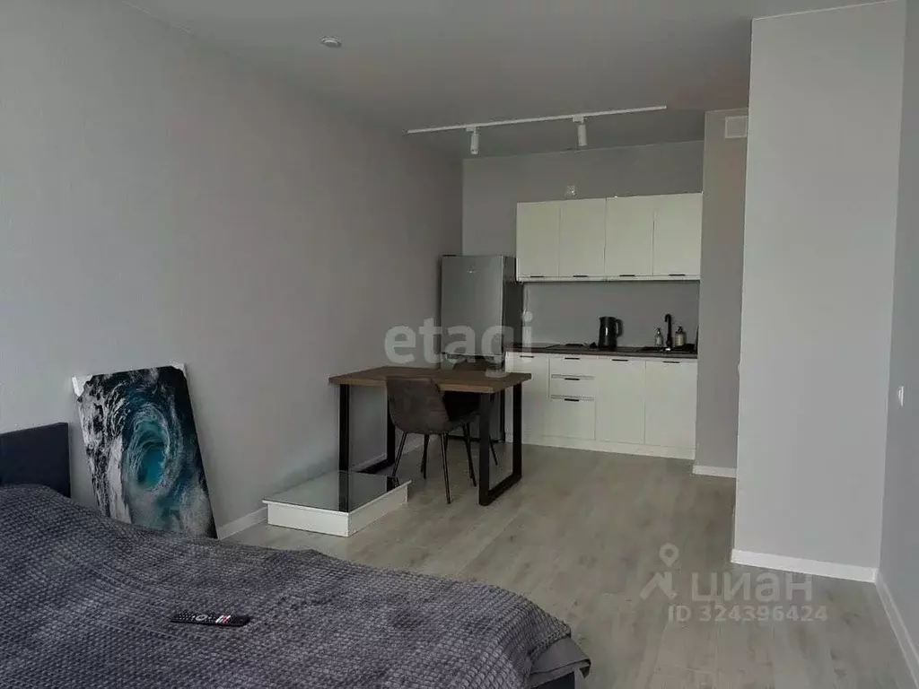 Студия Тюменская область, Тюмень ул. Тимофея Чаркова, 91 (28.8 м) - Фото 1