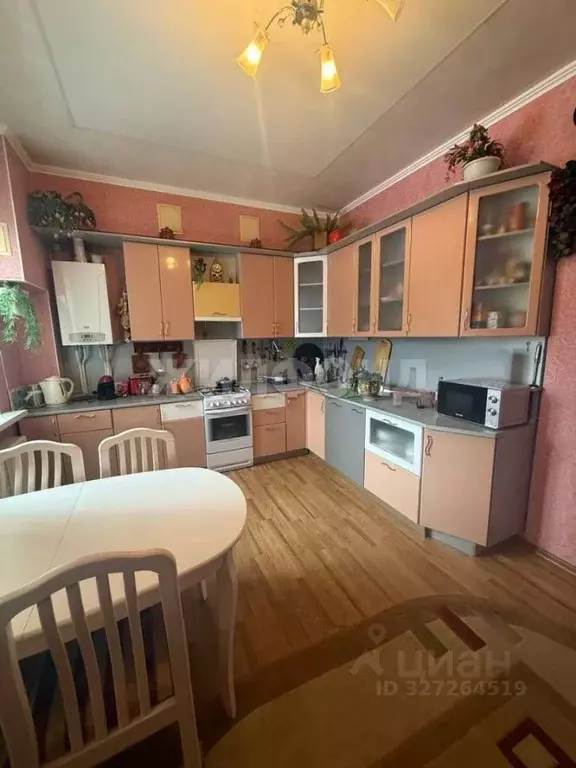 2-к кв. Брянская область, Брянск ул. Дуки, 62 (90.4 м) - Фото 1