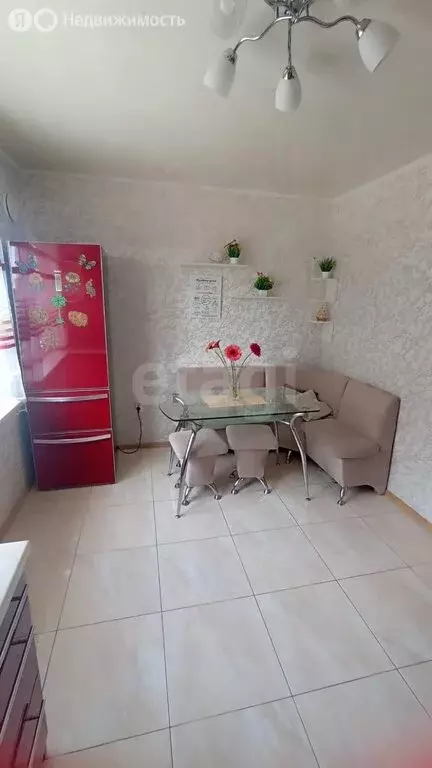 2-комнатная квартира: Калининград, улица Генерала Челнокова, 34 (66 м) - Фото 0