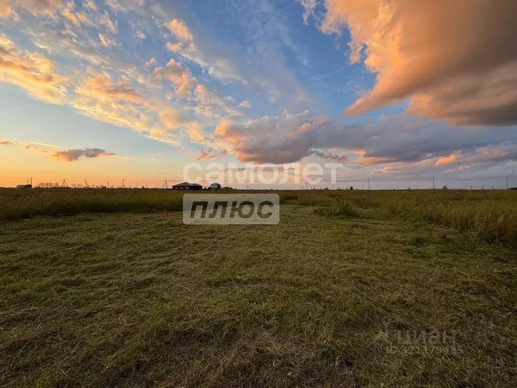 Участок в Ульяновская область, Ульяновск городской округ, с. Луговое ... - Фото 1