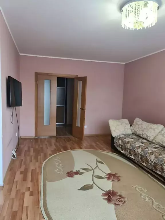 3-к кв. Свердловская область, Екатеринбург ул. Советская, 44 (95.0 м) - Фото 0