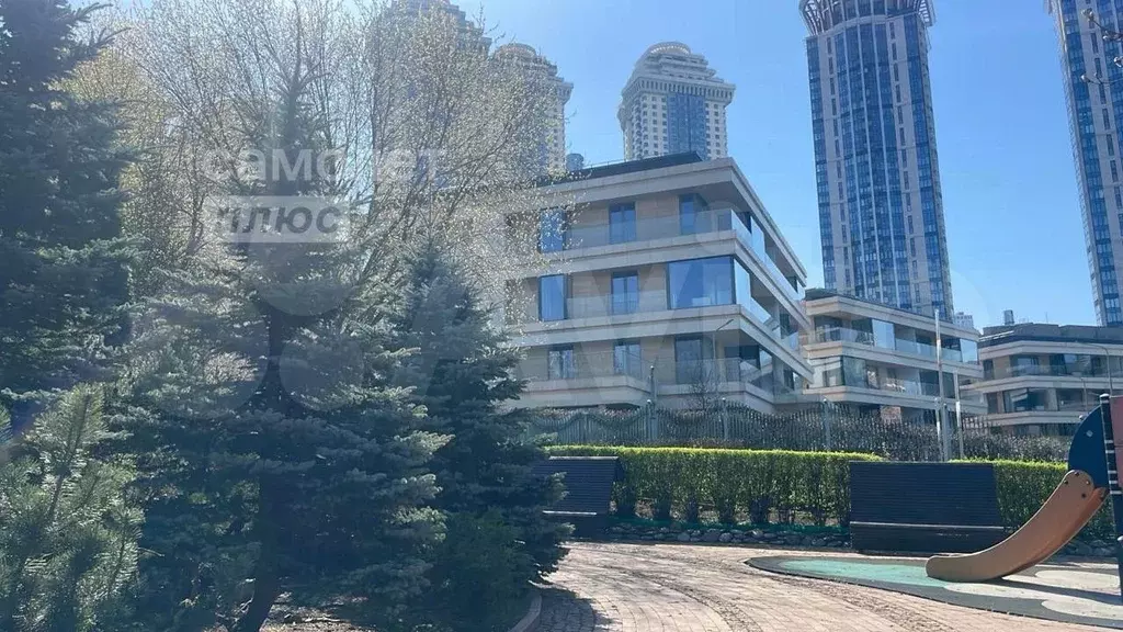 4-к. квартира, 221,4 м, 4/4 эт. - Фото 0