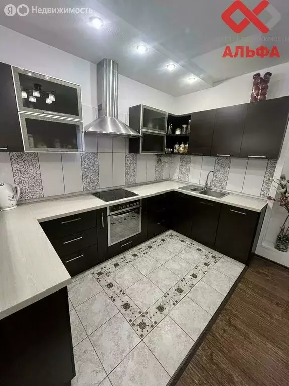 4-комнатная квартира: Киров, улица Ленина, 68 (110 м) - Фото 1