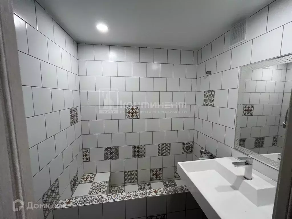 Продаётся 3-к квартира, 65 м - Фото 0