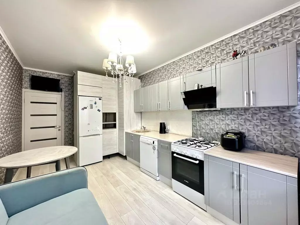 1-к кв. Калининградская область, Гурьевский муниципальный округ, пос. ... - Фото 1