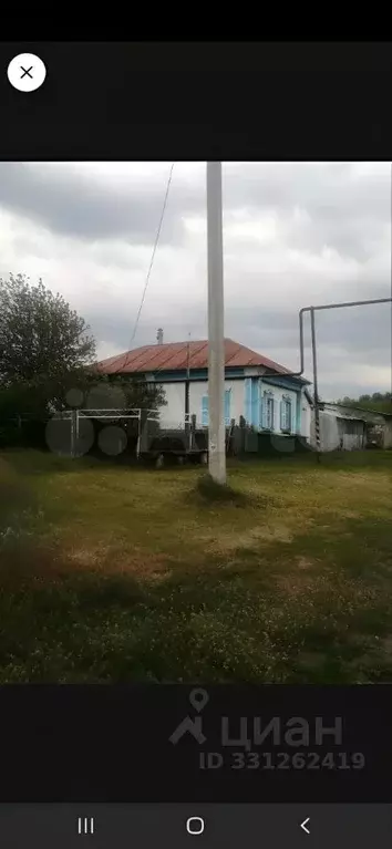 Дом в Саратовская область, Петровский район, Новозахаркинское ... - Фото 1