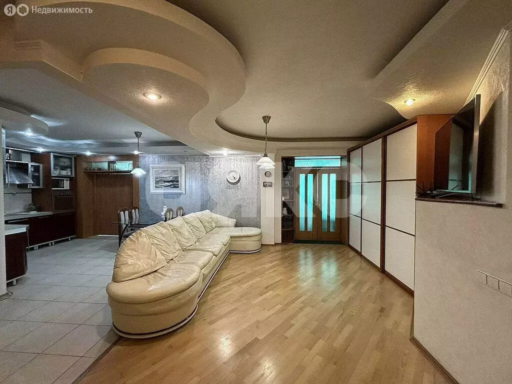 4-комнатная квартира: Ростов-на-Дону, Соборный переулок, 94А (164 м) - Фото 1