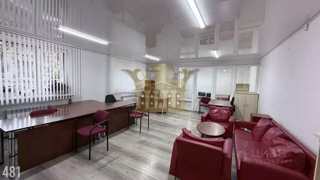 Офис в Крым, Симферополь ул. Гоголя, 68 (50 м) - Фото 2