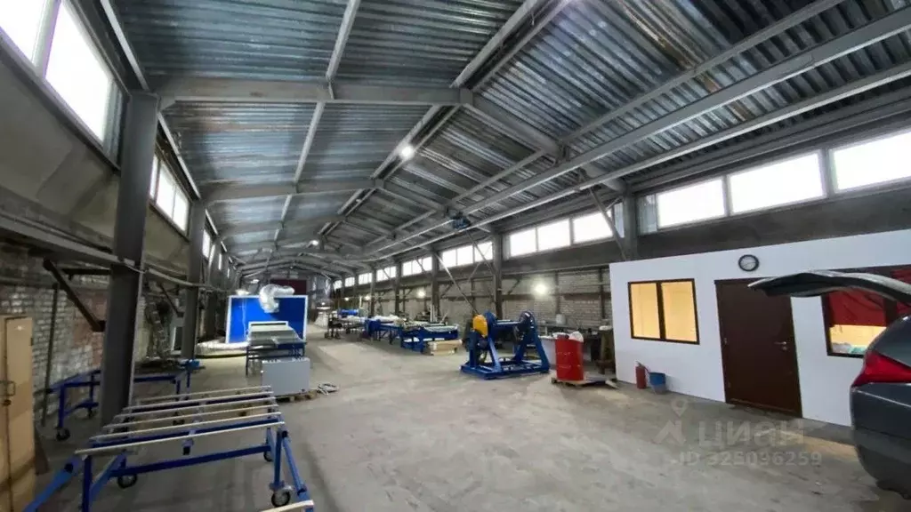 Производственное помещение в Новгородская область, Великий Новгород ... - Фото 1