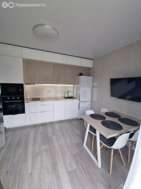 1-комнатная квартира: Западный, микрорайон Привилегия, Академическая ... - Фото 1