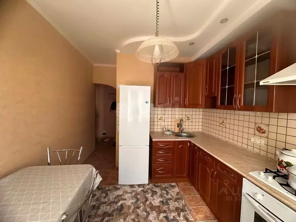 3-к кв. Оренбургская область, Оренбург просп. Гагарина, 25/4 (61.9 м) - Фото 1