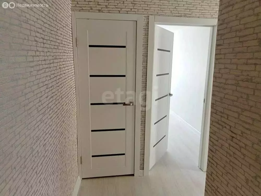 2-комнатная квартира: Ялуторовск, улица Ленина, 37 (42 м) - Фото 2